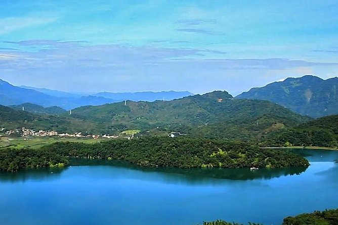 1 day tour Sun Moon Lake from Taichung - Lunch Stops: Taiwanese Food, But You Pay Extra