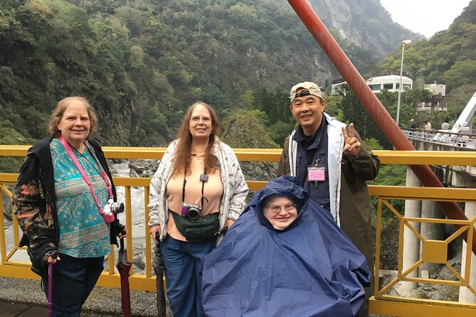 2025 Taroko Gorge Tour Excellent Cultural Stories , 8 Hours - Chishingtan Scenic Area: Pebbles, Pacific Views, and a Calm Reset