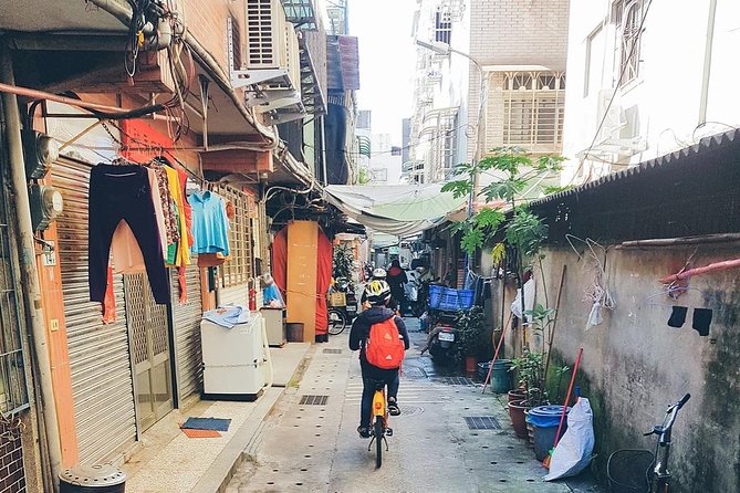 4-Hour Morning Cycling City Tour (incl. breakfast) - Price and Value: Is $83 Worth a Half Day?