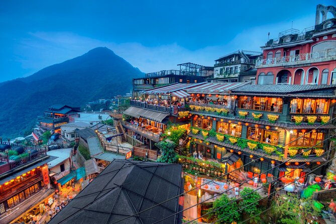 7-Hour Jiufen Night View, Shifen Waterfall & Raohe Market Tour - Shifen Old Street and the sky lantern wish