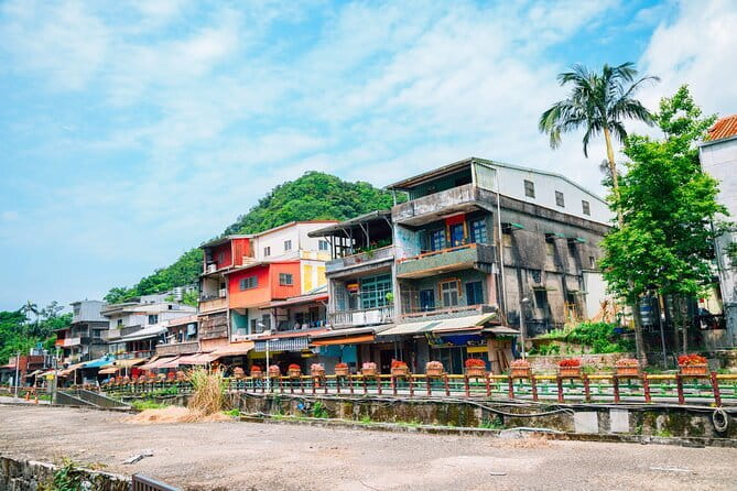 7-Hour Join tour - Jiufen Village & Shifen Town - Sky Lanterns and Snacks: What’s Optional, What’s Extra, and What to Budget
