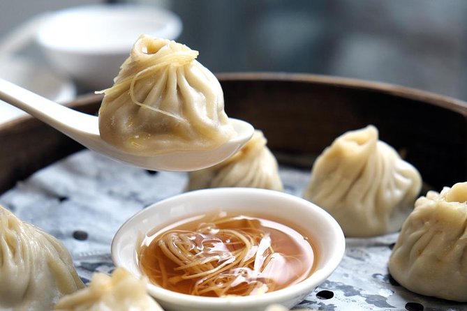 Dinner at Din Tai Fung with Luxury Chinese Massage Treatment - Taipei Foot Massage First, Then Din Tai Fung at Taipei 101