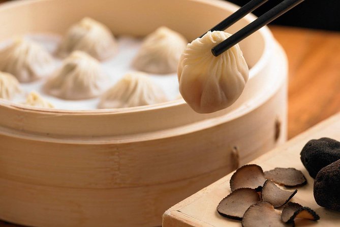 Dinner at Din Tai Fung with Luxury Chinese Massage Treatment - Small-Group Pickup and the Flow of a 7-Hour Evening