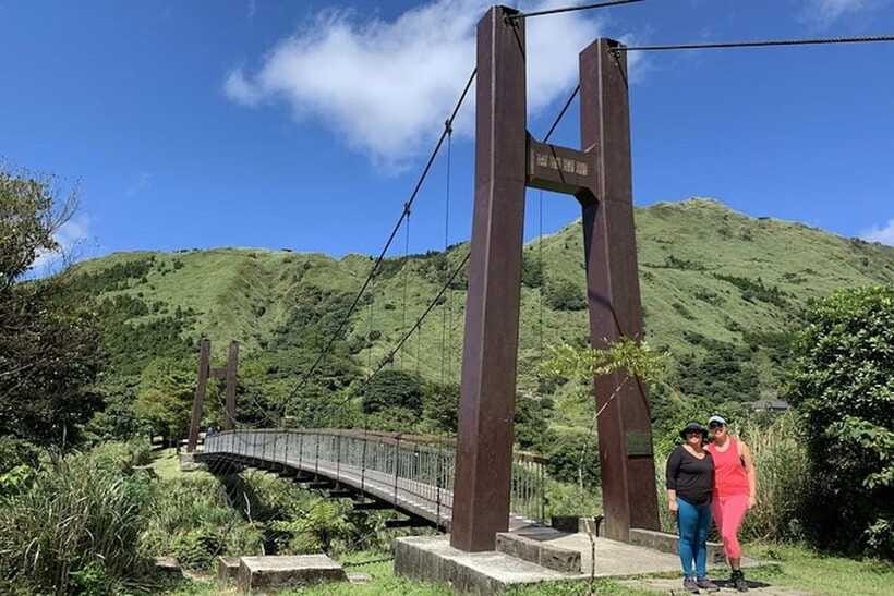 From Taipei: Beitou & Yangmingshan Private Day Tour - Thermal Valley: seeing geothermal activity up close