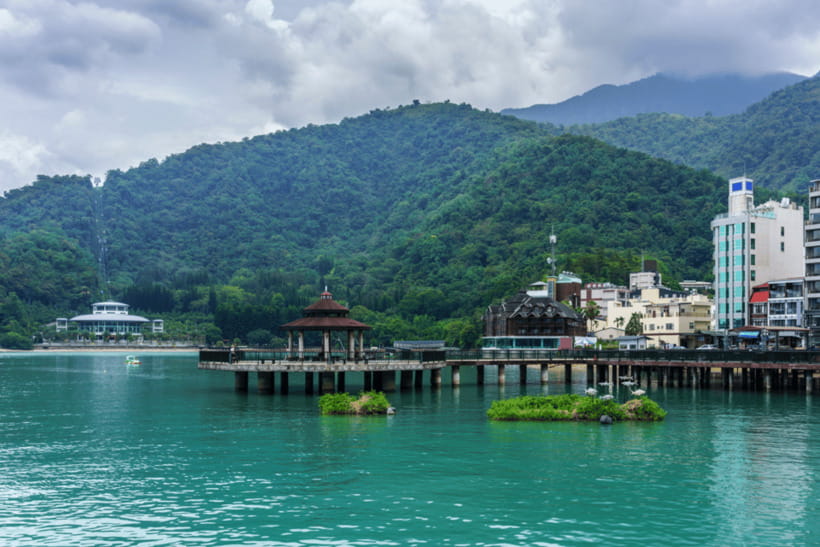 From Taipei: Nantou and Sun Moon Lake View Day Tour - Boat ride, trails, Shuishe and Yidashao wharfs, and time on the water
