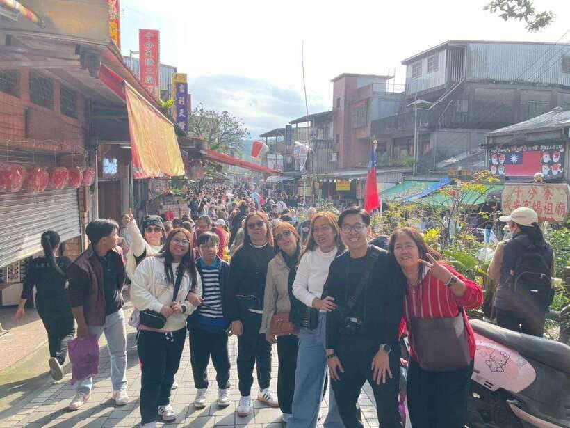 From Taipei: Shifen, Jiufen, and Yehliu Geopark Day Tour - Who This Tour Fits Best (And Who Should Skip It)