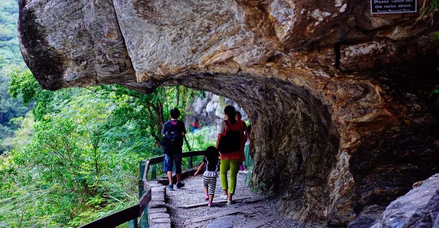 From Taipei: Taroko Gorge Private Tour - From Taipei pickup to Taroko, you control the pace