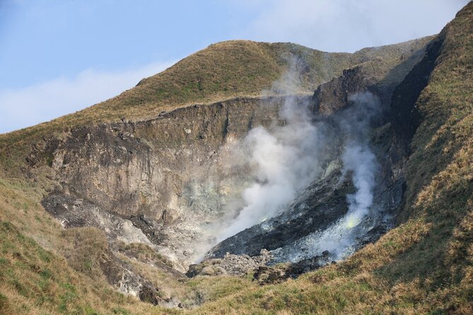 Full-day Tour in Yangmingshan & Beitou from Taipei (Small Group) - Walking, stairs, and weather: plan like a local