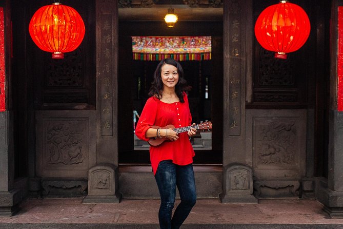 Highlights & Hidden Gems With Locals: Best of Taipei Private Tour - Stop 2: Bridal Street on Aiguo East Road and the reflexology health path
