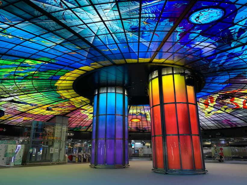 Kaohsiung Private Tour - Discover Local Hidden Gems - Transportation style: walking first, metro or tram when it helps