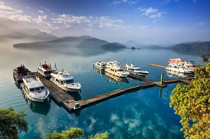Nantou Day Tour: Sun Moon Lake & Ita Thao Pier from Taipei - The lake experience: water time, cycling options, and timing reality