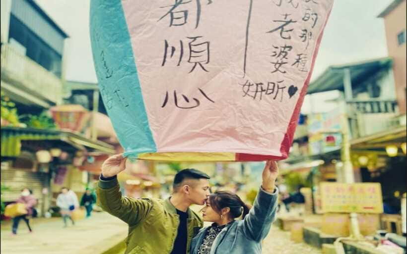 New Taipei: Pingxi Sky Lantern Festival Experience in Shifen - Weather, crowds, and realistic expectations for the night sky
