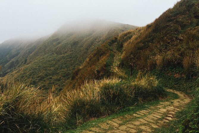 One Day Hike around Taipei's Yangmingshan National Park - Coming down from Qixingshan: keep your pace steady
