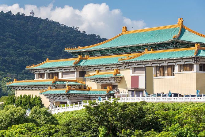 Private Car: 8 Hour Highly Customized Taipei City Exploration! - Why This 8-Hour Private Taipei Tour Works for First-Timers