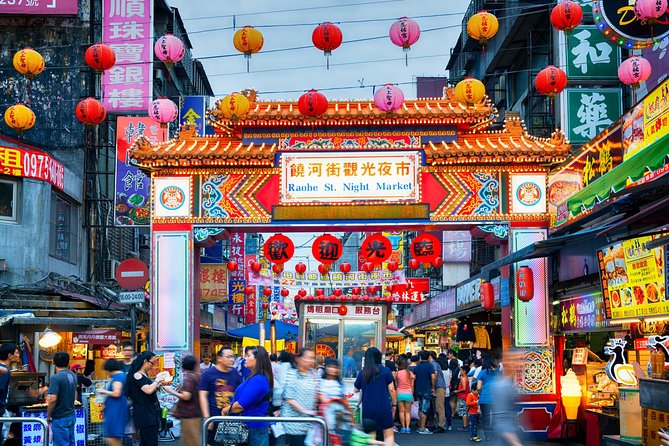 Private Car: 8 Hour Highly Customized Taipei City Exploration! - Stop 3: Taipei Confucius Temple for Culture Between Stops