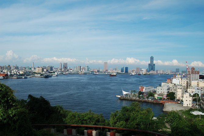 Private Classic Kaohsiung Day Tour - A private Kaohsiung day that stays in your control