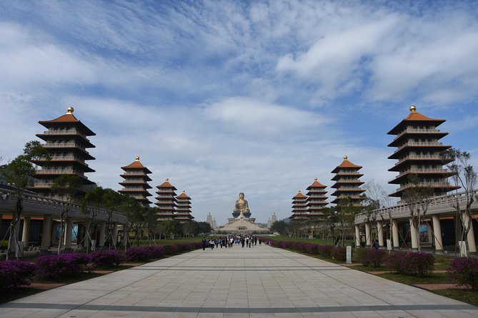 Private Custom Kaohsiung Day Tour - Xiziwan sunset: the iconic ocean view you can plan around