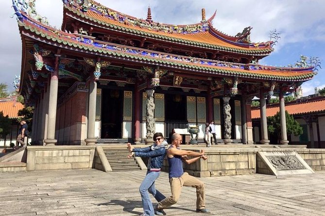Private Custom Tour: Taipei in a Day - Comfortable transport that keeps you from burning the day