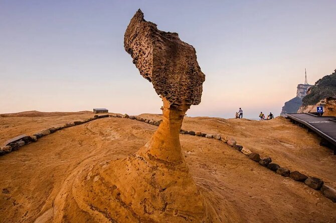 Private Day Trip to Jiufen, Shifen and Yehliu Park - Yehliu Geopark: rock shapes with a strong story behind them