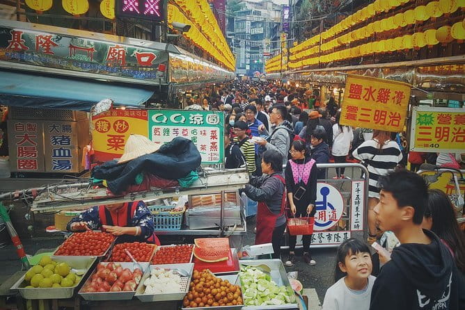 Private Keelung Food Tour with Local Markets & Tastings - Meeting at Keelung Harbor Building, then following Keelung For A Walk