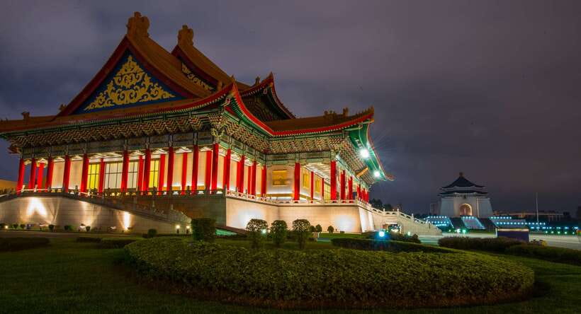 Private Night Tour: Taipei City Highlights - Timing, logistics, and how the 4-hour plan stays fun