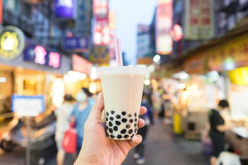 Private Taipei City Layover Tour from TPE Airport - Dihua Street: the market street stop that turns sightseeing into a real day