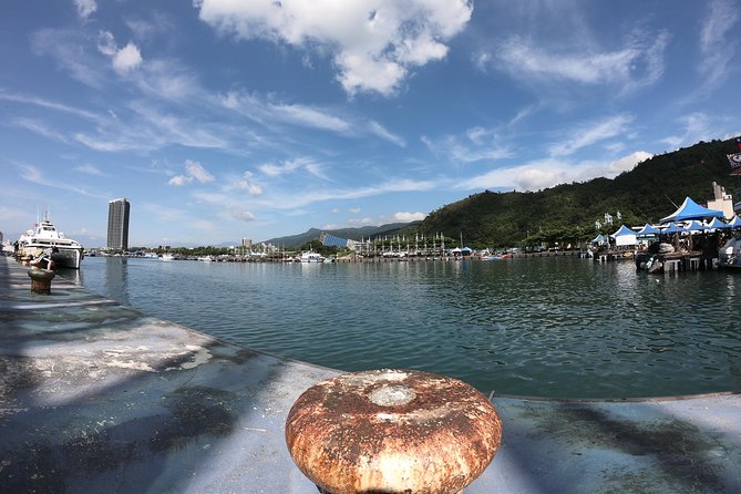 Private Tour to Yilan Kavalan Whisky Distillery - Mr. Brown Cafe: Guishan Island and Pacific Views in 30 Minutes