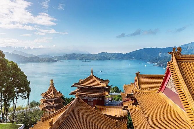 Sun Moon Lake 1-Day Leisure Tour from Taipei - Lunch included: simple, filling, and in the right place