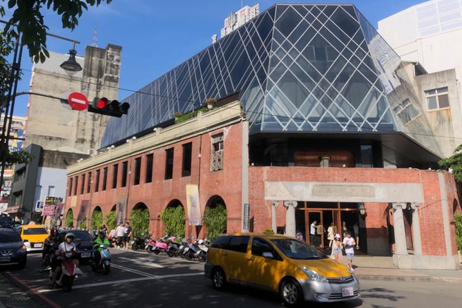 Taichung Must-Visit Join In Day Tour from Taipei - National Taichung Theater: quick architecture photos, no house visits