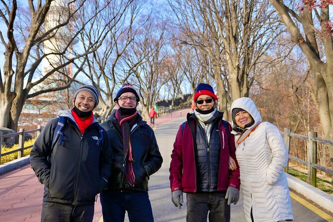 Taipei: Book A Private Local Host For 6 Hrs Customized Experience - Logistics that affect comfort: group size, central meet-up, and transport choices