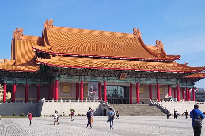 Taipei City to Taoyuan Airport Private Transfer - Private Hotel Pickup To Taoyuan Airport in About an Hour