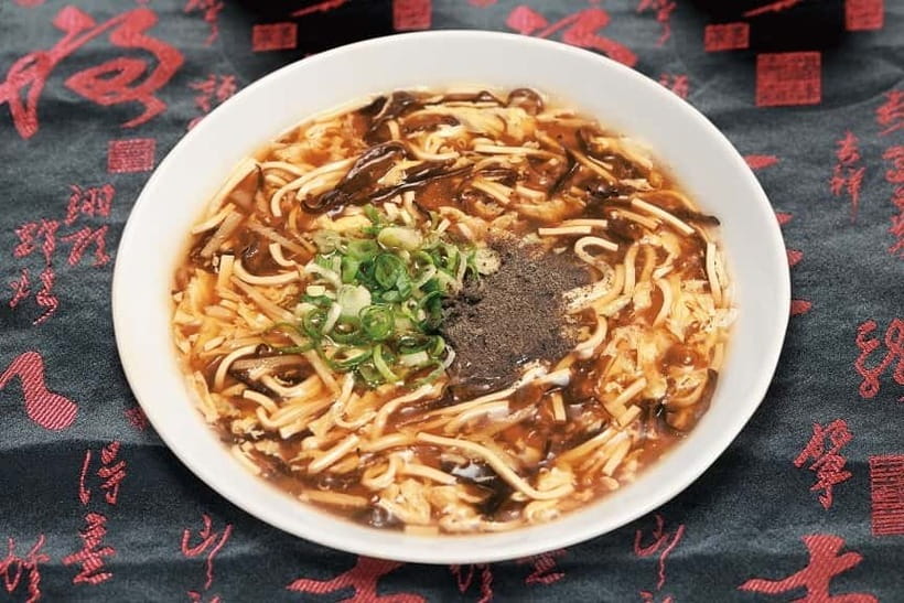 Taipei: Din Tai Fung Restaurant Experience - Service speed and meal pacing: great systems, sometimes too fast