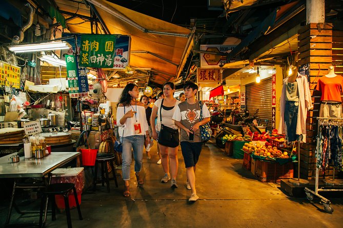 Taipei Food Tour: Night Market & Convenience Store(Food Included) - What Included Food Actually Means (and How to Eat It Comfortably)