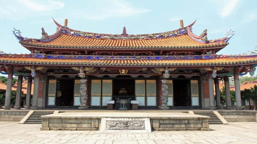 Taipei: Highlight Attractions Walking Tour - Key highlights to look for