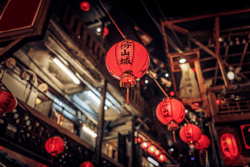 Taipei: Jiufen Night View and Shifen Day Tour - The walking, timing, and comfort reality of a 7-hour day