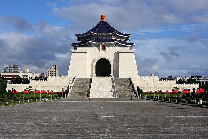 Taipei Private Custom Tour with a Local: Highlights & Hidden Gems - Key highlights that make this tour worth your time