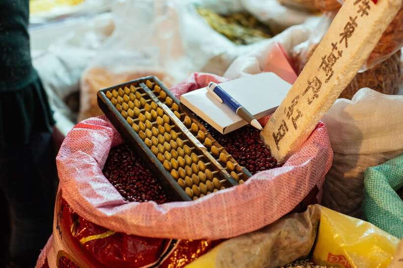 Taipei: Private Food Tour – 10 Tastings with Locals - A Typical “10 Tastings” Mix: Savory, Sweet, and Drinks