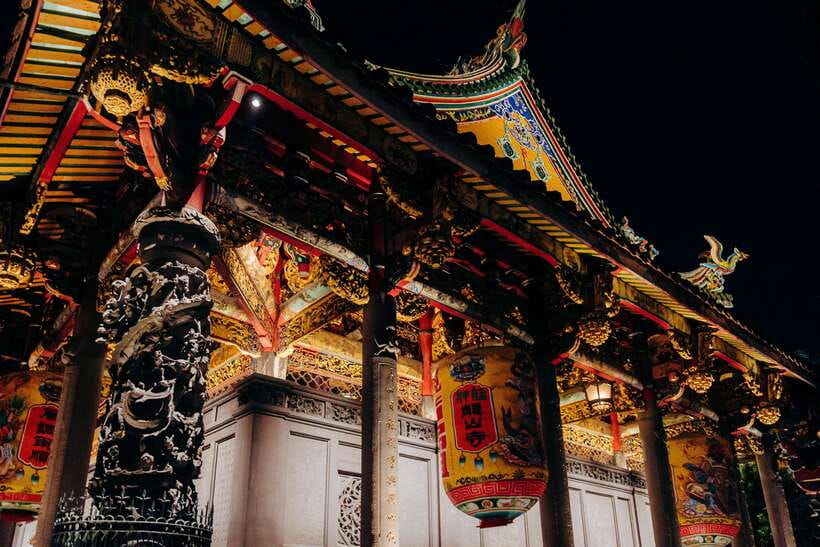 Taipei's Origin & Longshan Temple - Taiwan Cultural Tour - Price, tip expectations, and real value for your money