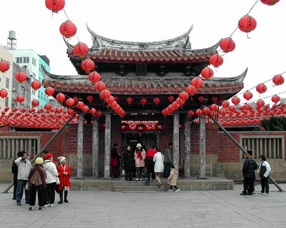 Taipei's Origin & Longshan Temple - Taiwan Cultural Walking Tour - Key things to know before you go