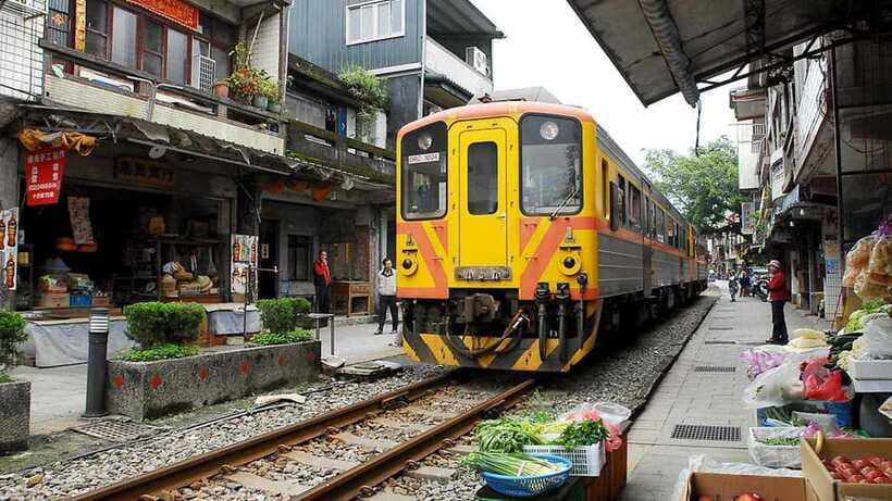 Taiwan Taipei: Customized Private Tour - English-Speaking Guide Support, Plus Chinese When You Need It