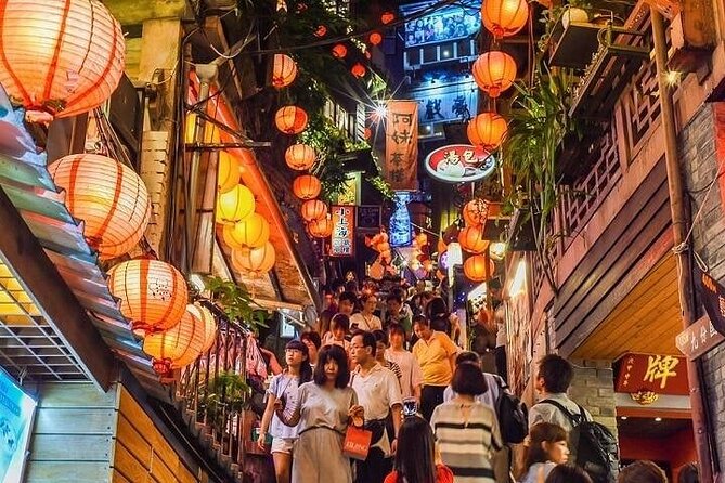 Taiwan TST: Private Tour Taipei Yehliu, Chaojing, Shifen, Jiufen - Jiufen Old Street: Steep Lanes, Nostalgia, and a Maze You Can Actually Enjoy