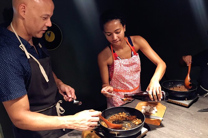 Taiwanese Food Culture and Cooking Class - What the multilingual recipes and small-group size mean for you