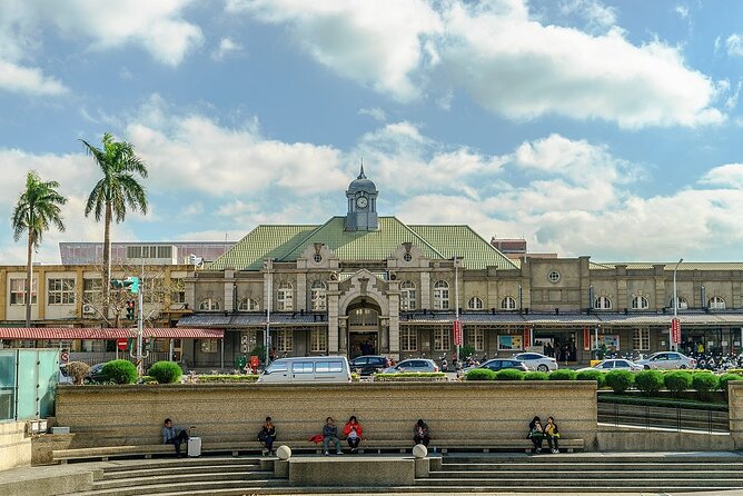 Taoyuan Airport (TPE) Private Transfer to Multiple Destinations - Who should book this transfer (and who should reconsider)