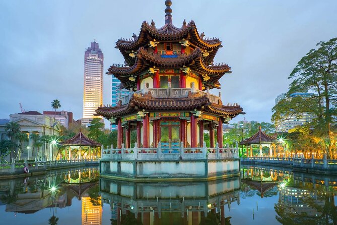 Taoyuan Airport (TPE) Private Transfer to Multiple Destinations - The private ride: comfort, luggage help, and local routing