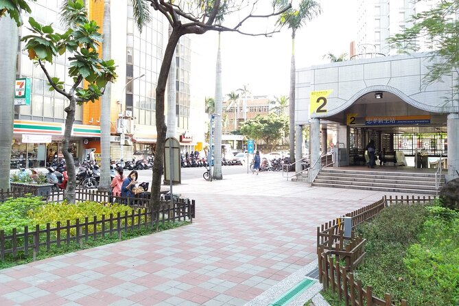 Thousand Island Lake and Pinglin Tea Plantation from Taipei - Pinglin Old Street and Tea Shop Tastings