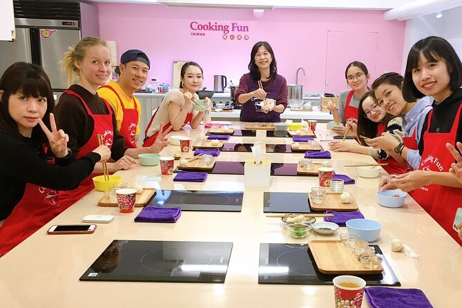 Turnip cake, Pork thick soup, Tofu pudding. Taiwan Traditional Light Meals Experience-C (Taipei Cooking Class) - Cooking turnip cake: savory comfort with a Taiwan street-food backbone