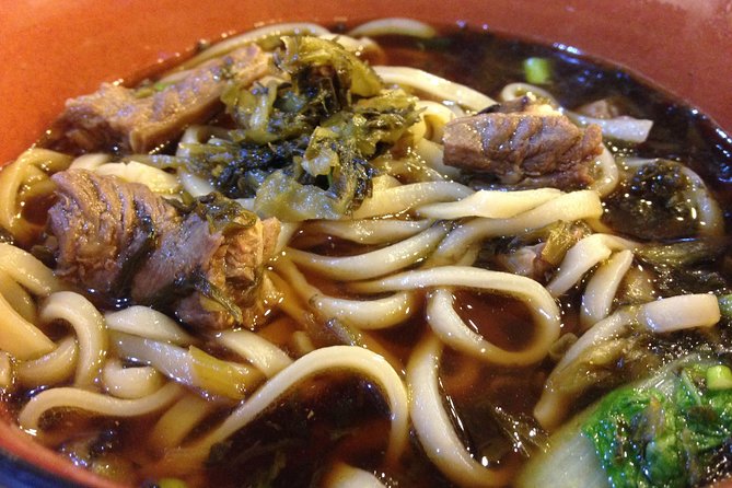 WoknRoll Taipei Walking and Historical Food Tour - The wet market route: how to make sense of what you see