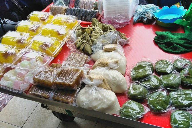 WoknRoll Taipei Walking and Historical Food Tour - 2 to 3 hours of walking food, done the smart way