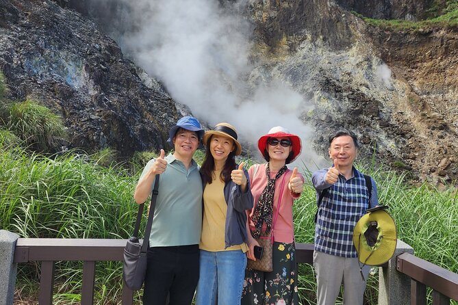 Yamingshan Volcano, Beitou Thermal Valley, Danshui Private Tour - Tamsui District: old street and sunset as a satisfying finale